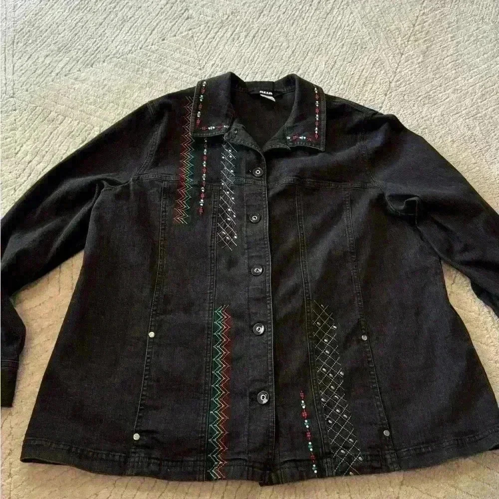 Alia Black Denim Jacket Embroidered Design 18